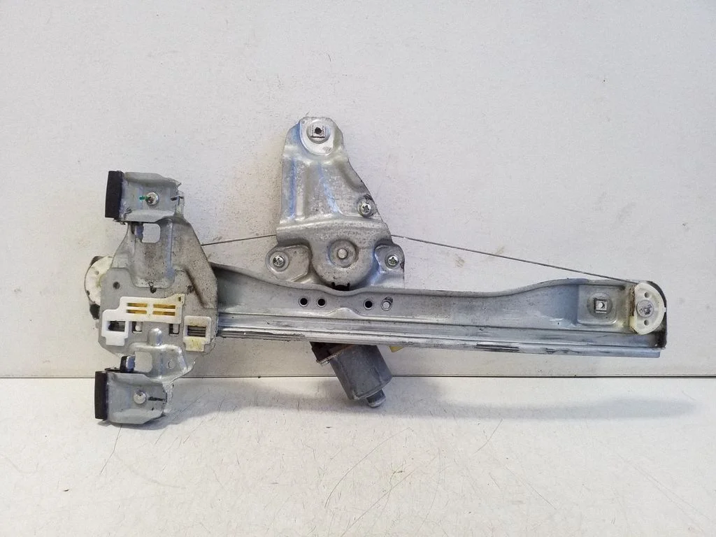 Rear door window regulator with motor 98810J3010 – Opel Ampera (2011-)