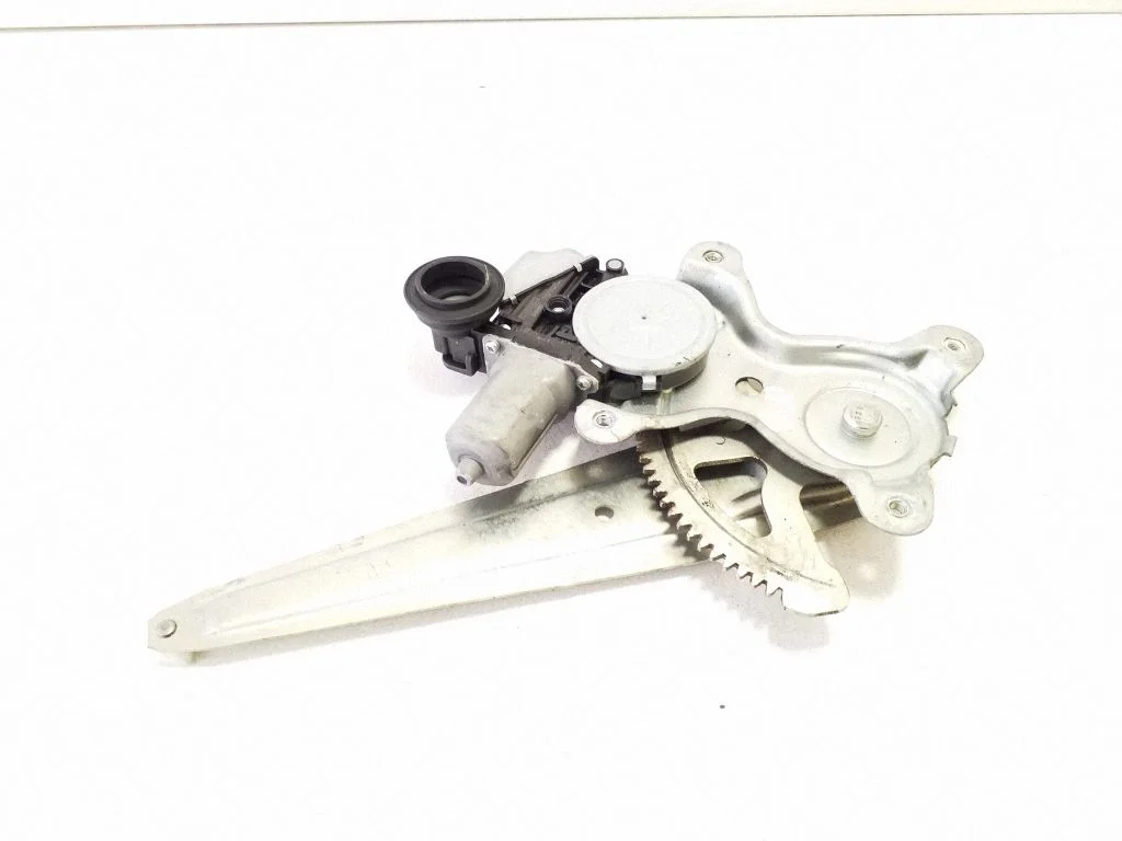 Rear door window regulator with motor