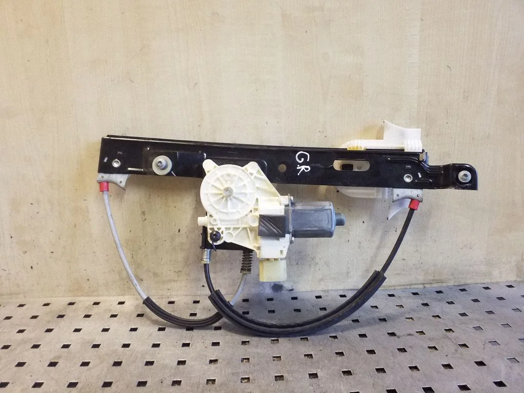 Rear door window regulator with motor 6M2114A389B