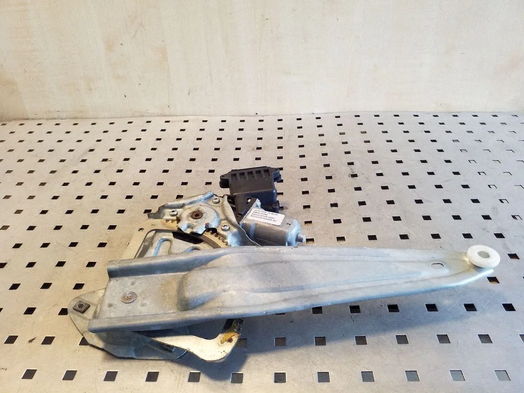 El. Lango pakėlimo mechanizmo komplektas