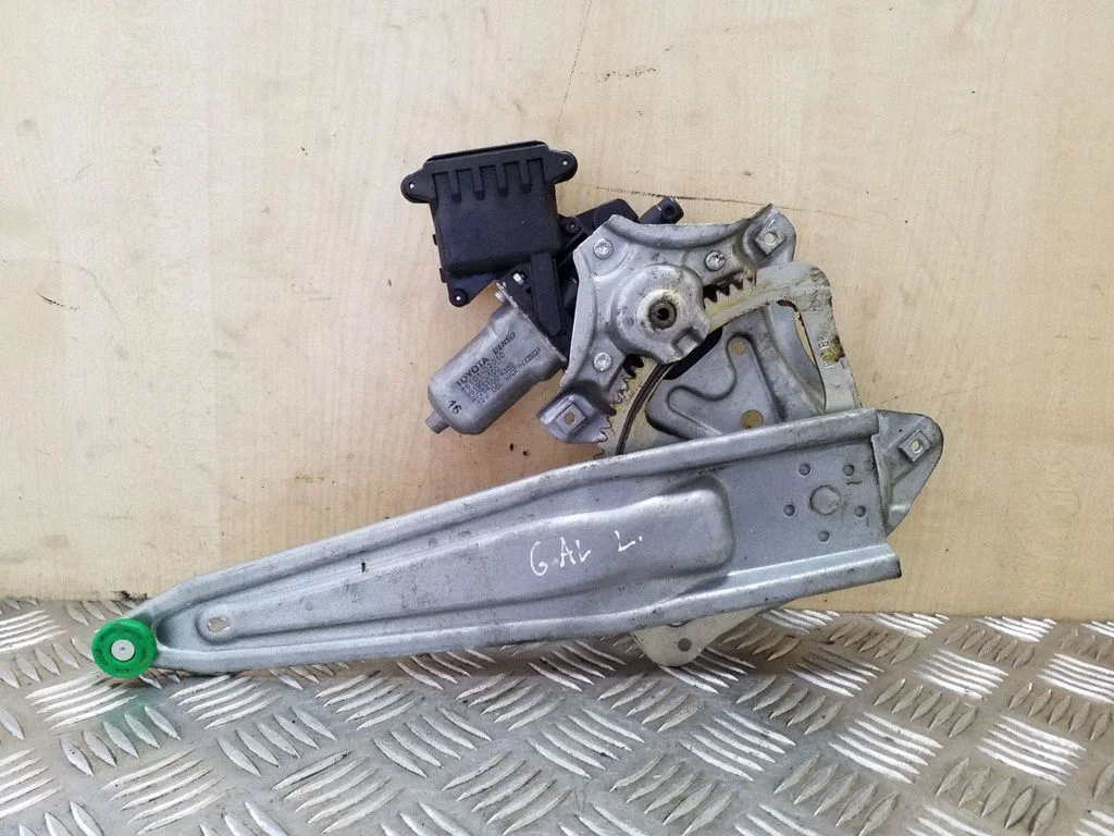 Rear door window regulator with motor 912018103