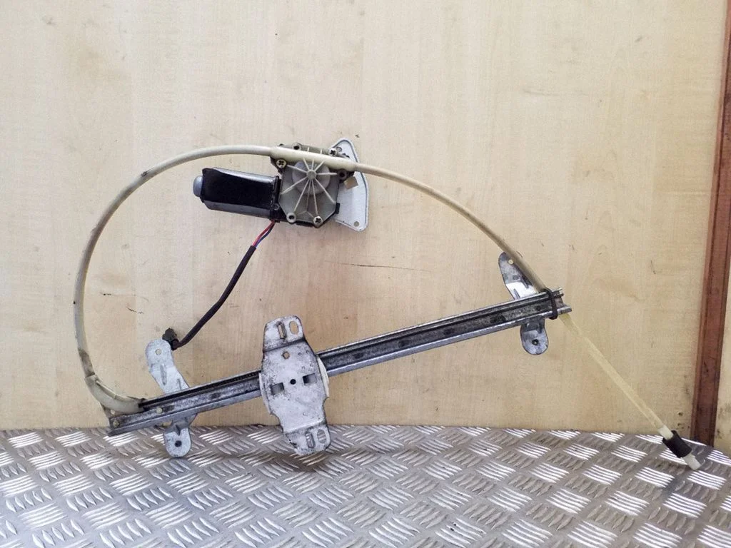 El. Lango pakėlimo mechanizmo komplektas