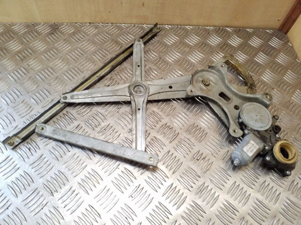 El. Lango pakėlimo mechanizmo komplektas