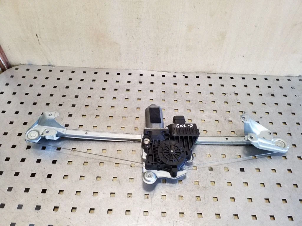 Rear door window regulator with motor 0130821456