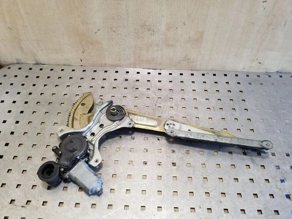 El. Lango pakėlimo mechanizmo komplektas