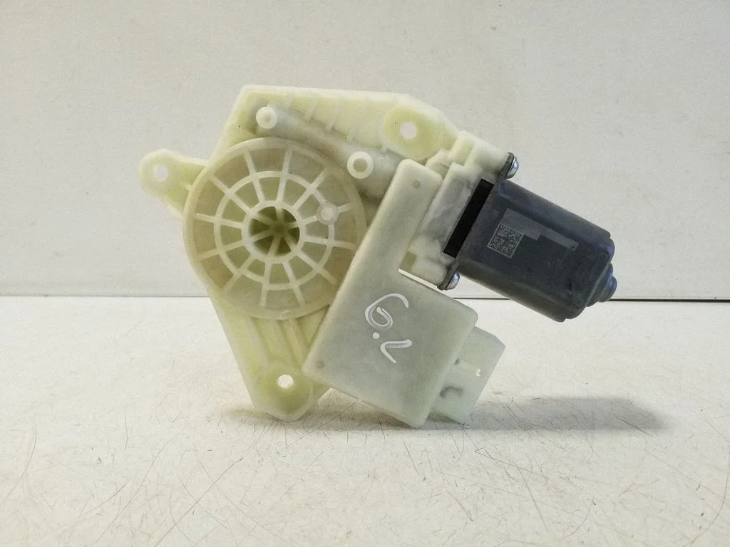 Rear door window regulator motor 5Q4959812E