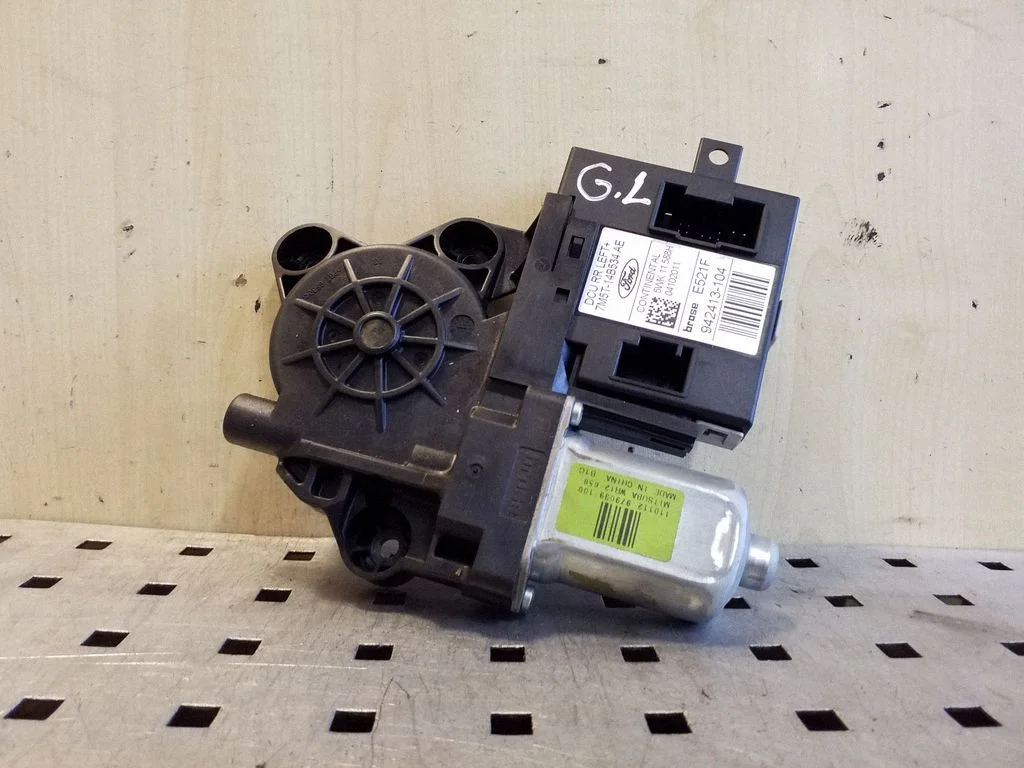 Aizmugurējā loga pacēlāja motoriņš 7M5T14B534AE