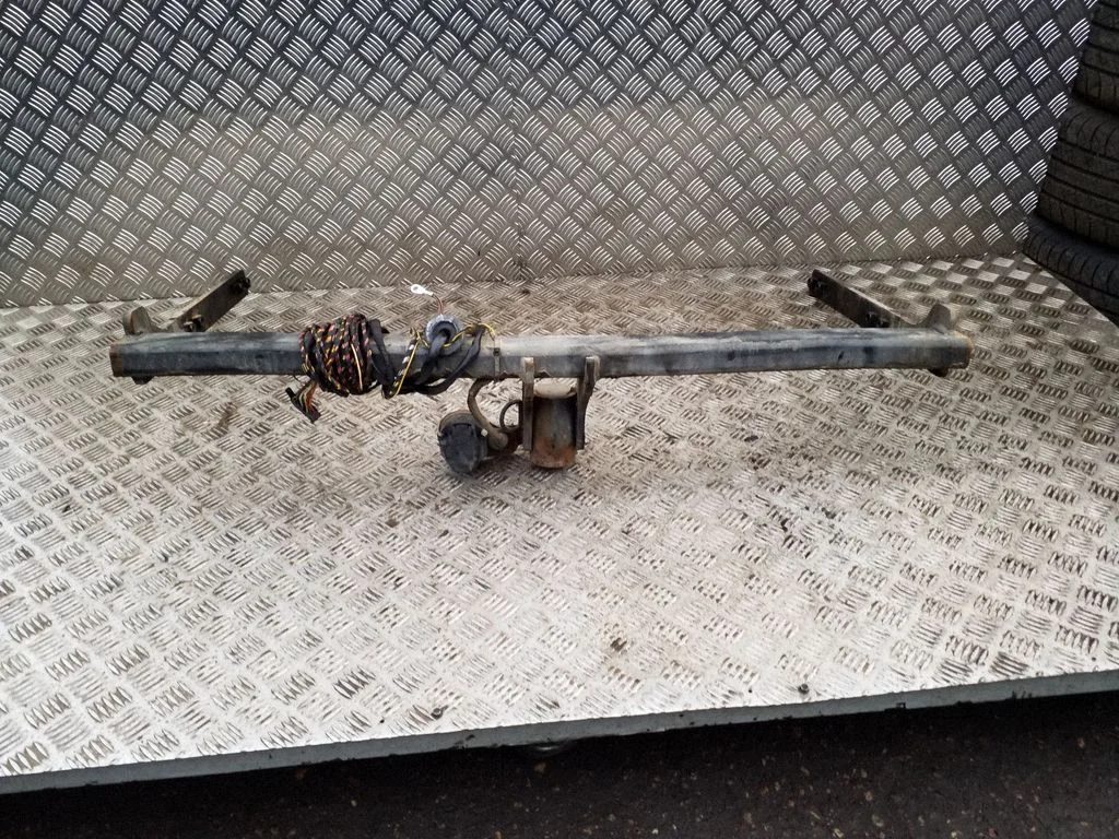 Tow bar set