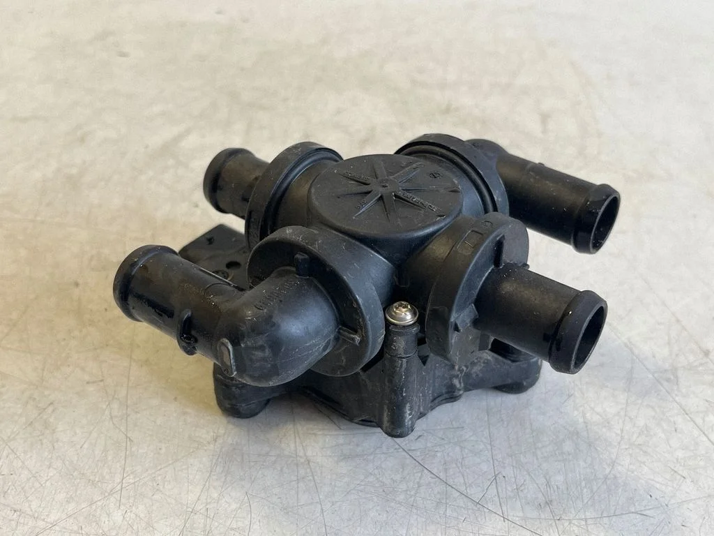 Electric auxiliary coolant/water pump 9J1906459C