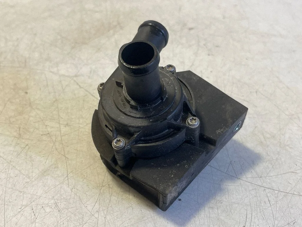 Electric auxiliary coolant/water pump – Audi RS Q3 (2019-)