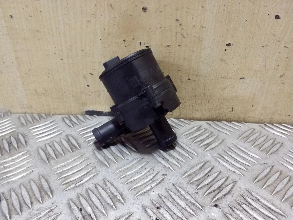 Electric auxiliary coolant/water pump 0392023219