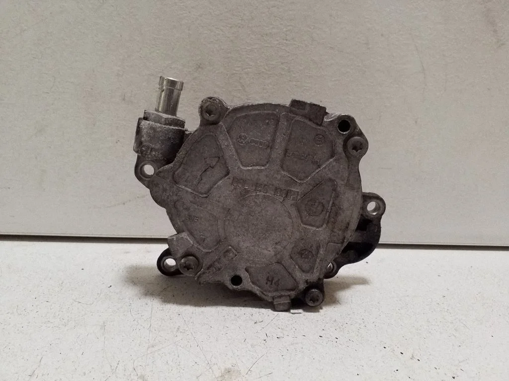 Vakuuma sūknis 03L145100F