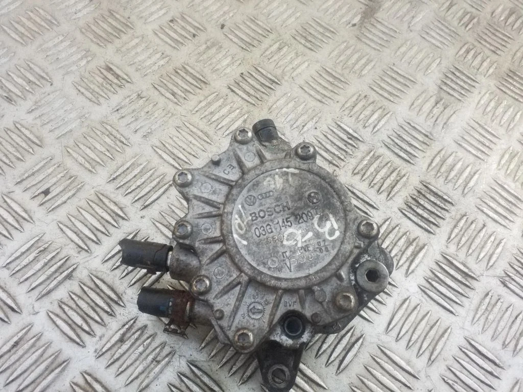 Vaakumpump 03G145209C