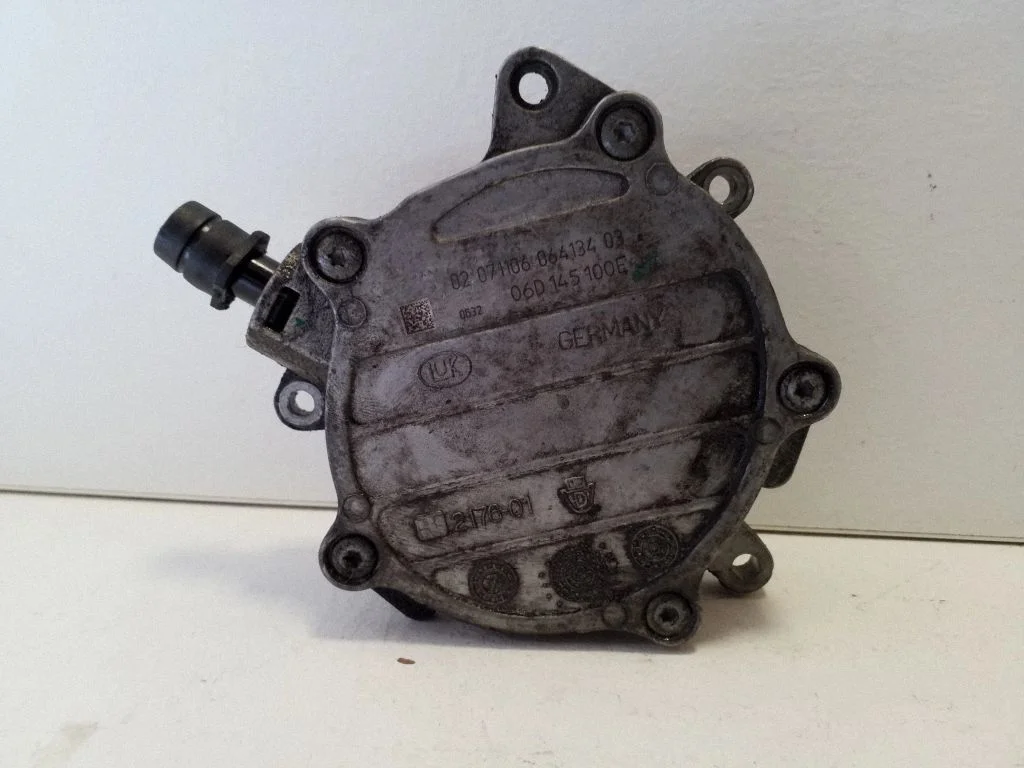 Vakuuma sūknis 06D145100E