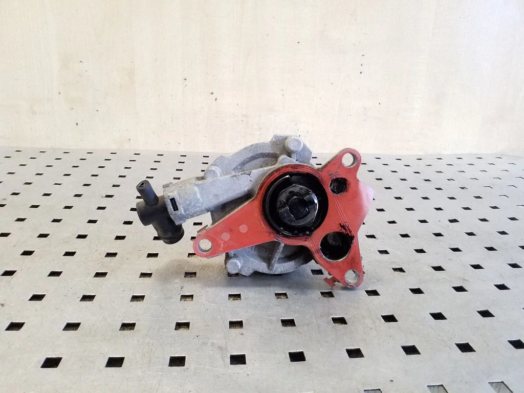 Vaakumpump – Nissan Qashqai (2010-2014)