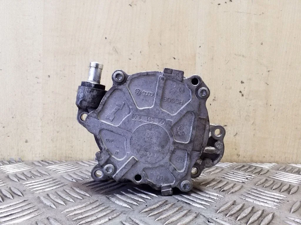 Pompa próżniowa (vacuum) 03L145100F