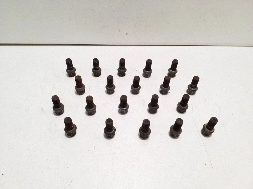 Nuts/bolts – Volkswagen Sharan (2011-)