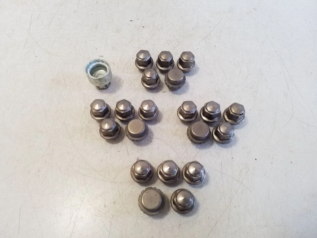 Nuts/bolts