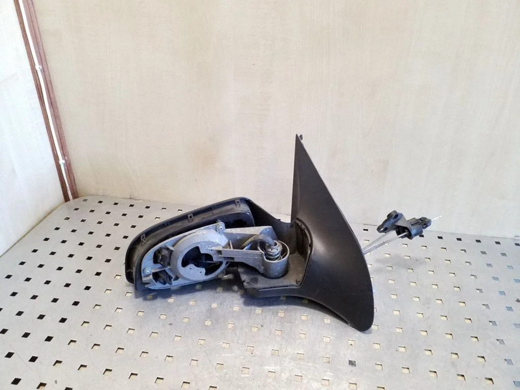 Manual wing mirror 16053479