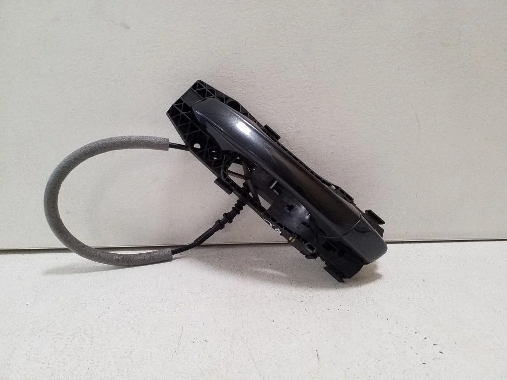 Esiukse välimine käepide 5N0839885H