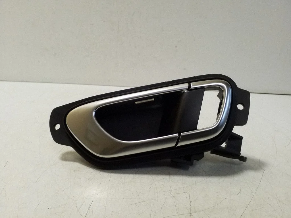 Esiukse sisemine käepide 3W0837114C – Bentley Continental (2003-2017)