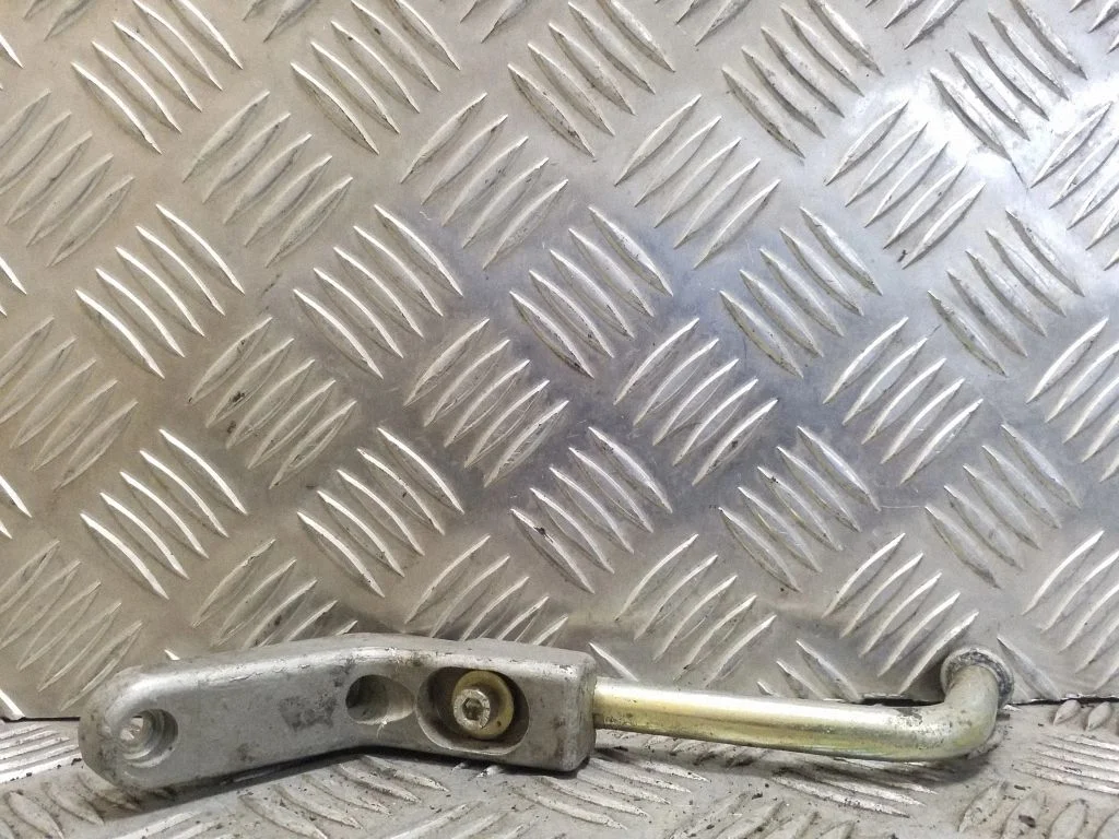 Sliding door upper roller guide/hinge 705843440