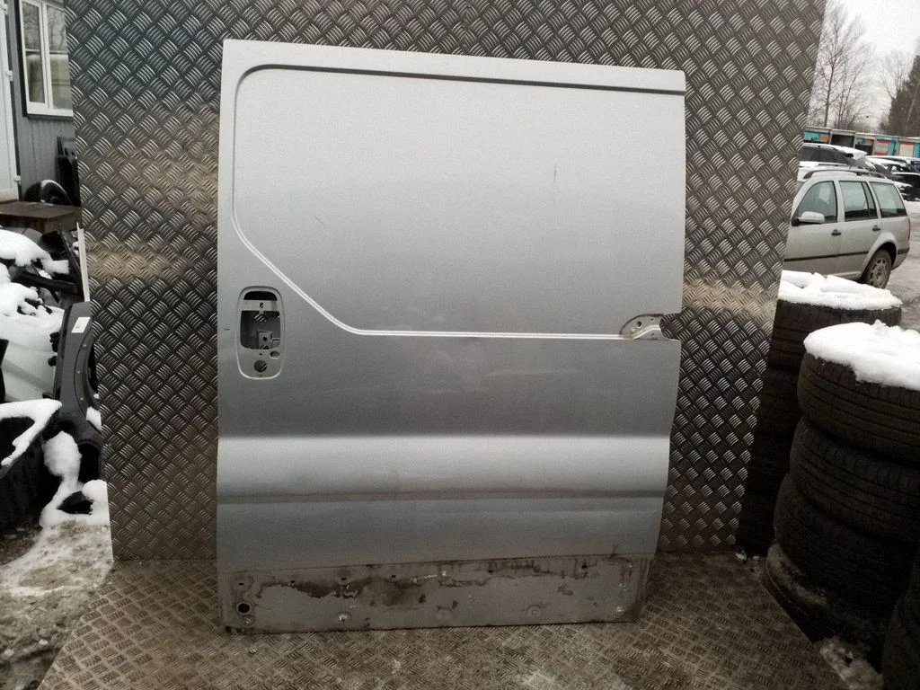 Side sliding door – left