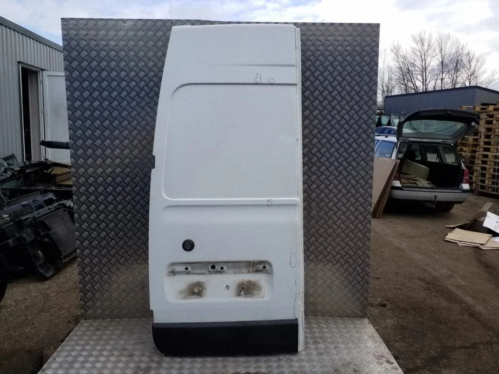 Drzwi tylne ładunkowe (bagażnika) – Renault Master III (2010-2024), lewa