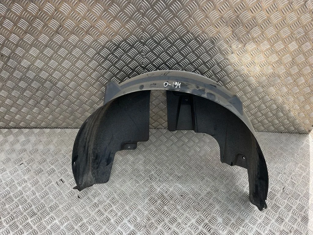 Rear arch fender liner splash guards 2GA810972B