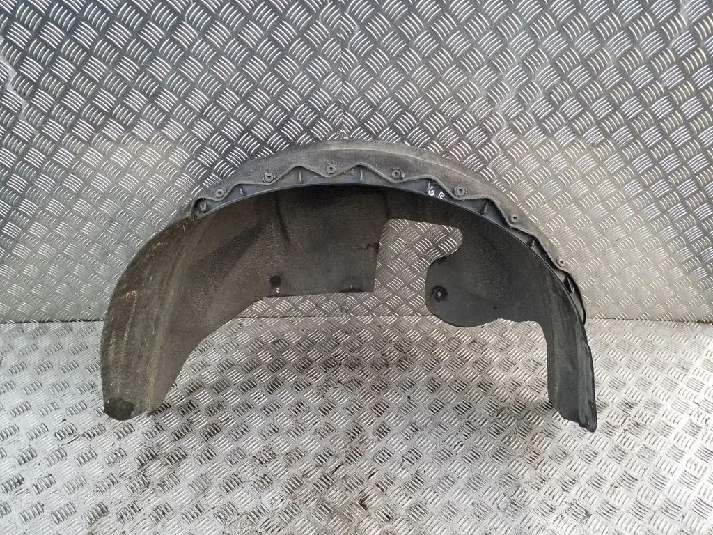 Tagumine poritiivakate – Volvo XC60 (2009-2013)