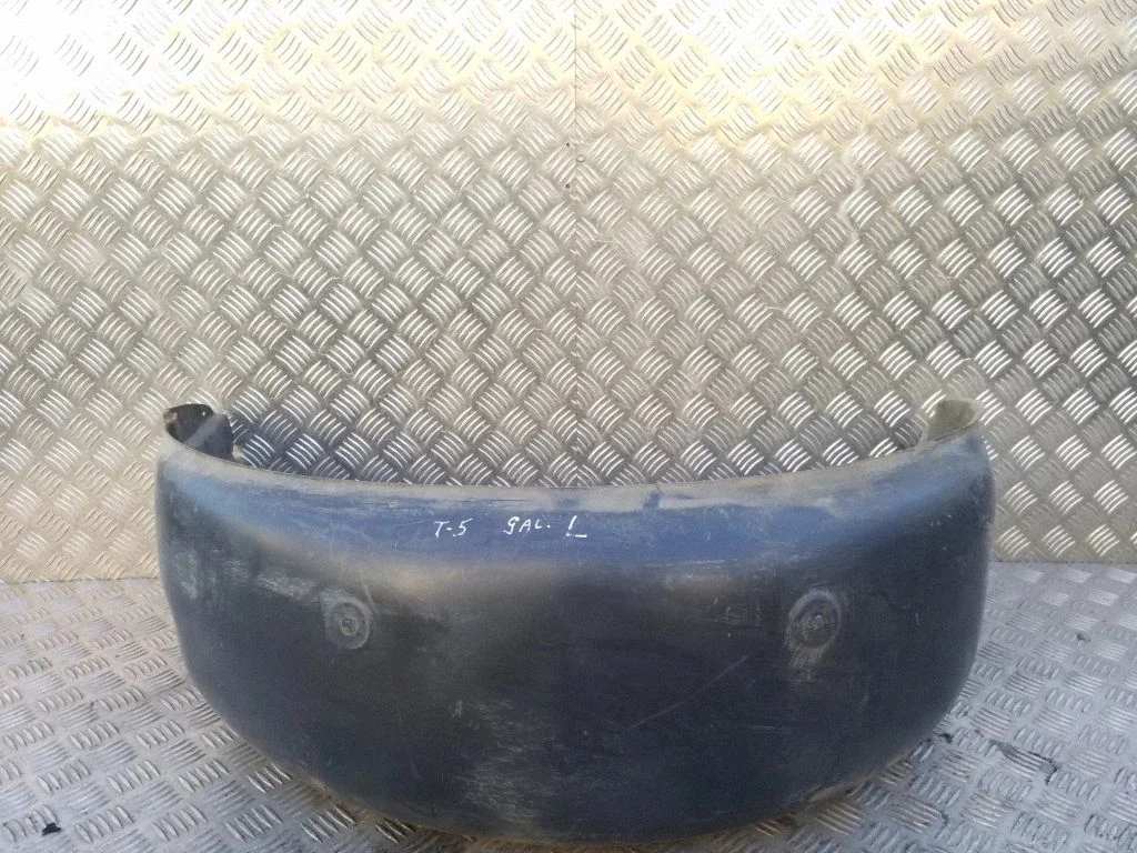 Rear arch fender liner splash guards 7H0810971B