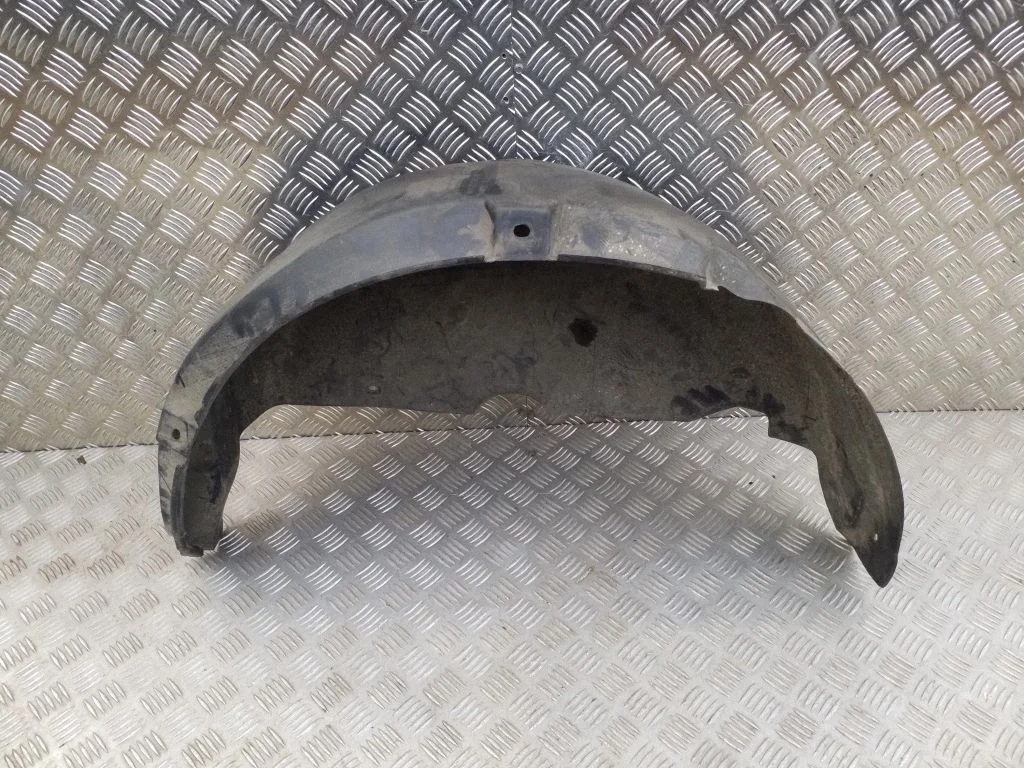 Rear arch fender liner splash guards 4M21278B51AB