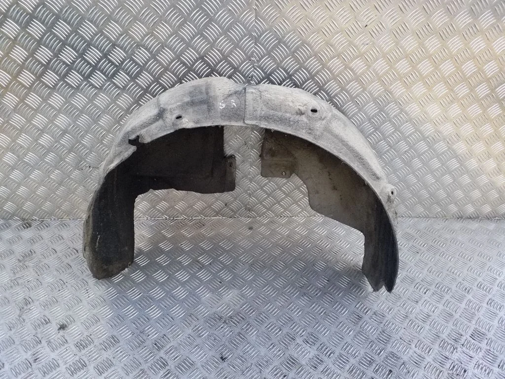 Rear arch fender liner splash guards – right