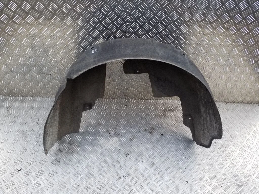 Tagumine poritiivakate – Volkswagen Passat CC (2008-2016)