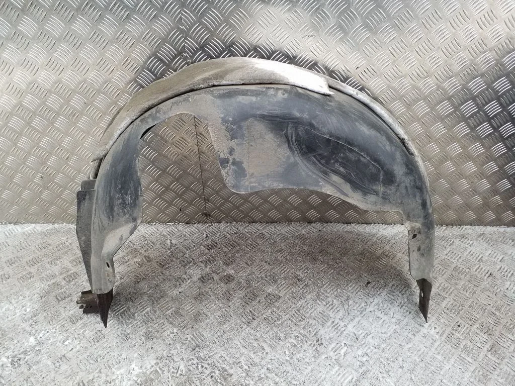 Tagumine poritiivakate AXP62220