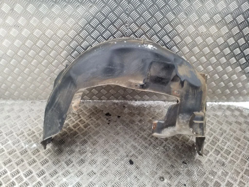 Tagumine poritiivakate – Subaru Outback (2009-2014)