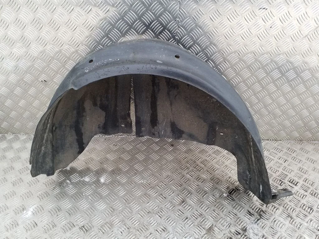 Rear arch fender liner splash guards 6Q0810972A