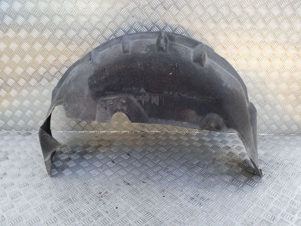 Tagumine poritiivakate 4L0810172