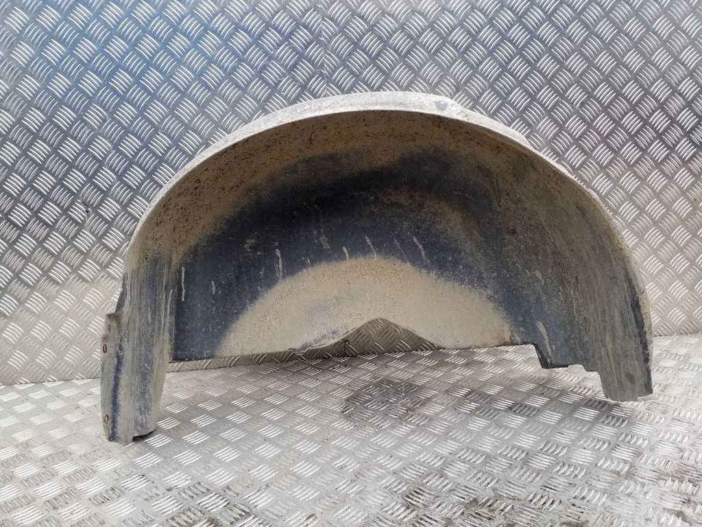Rear arch fender liner splash guards – rear right