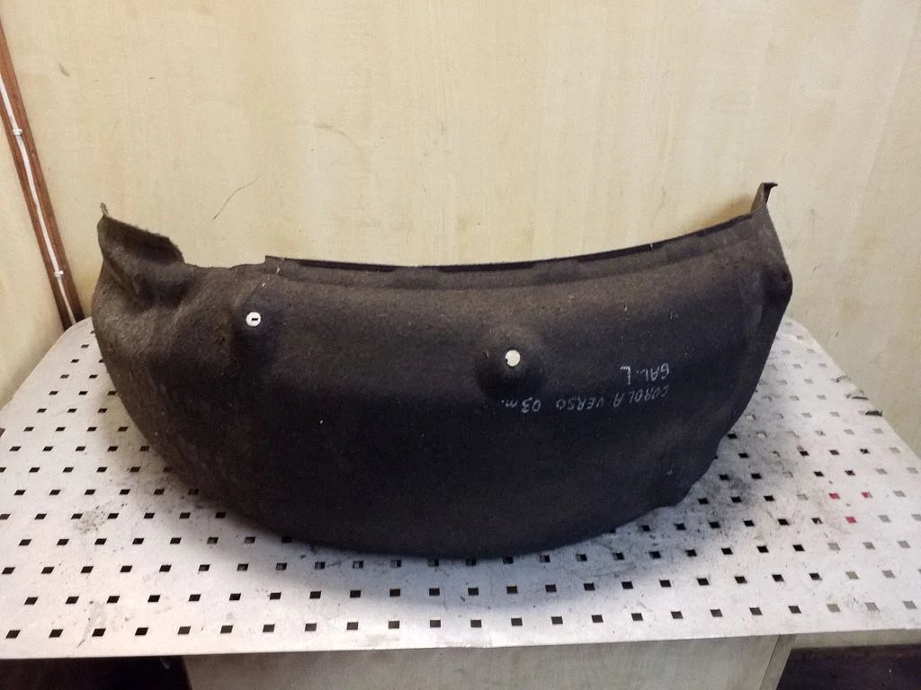 Tagumine poritiivakate – vasak