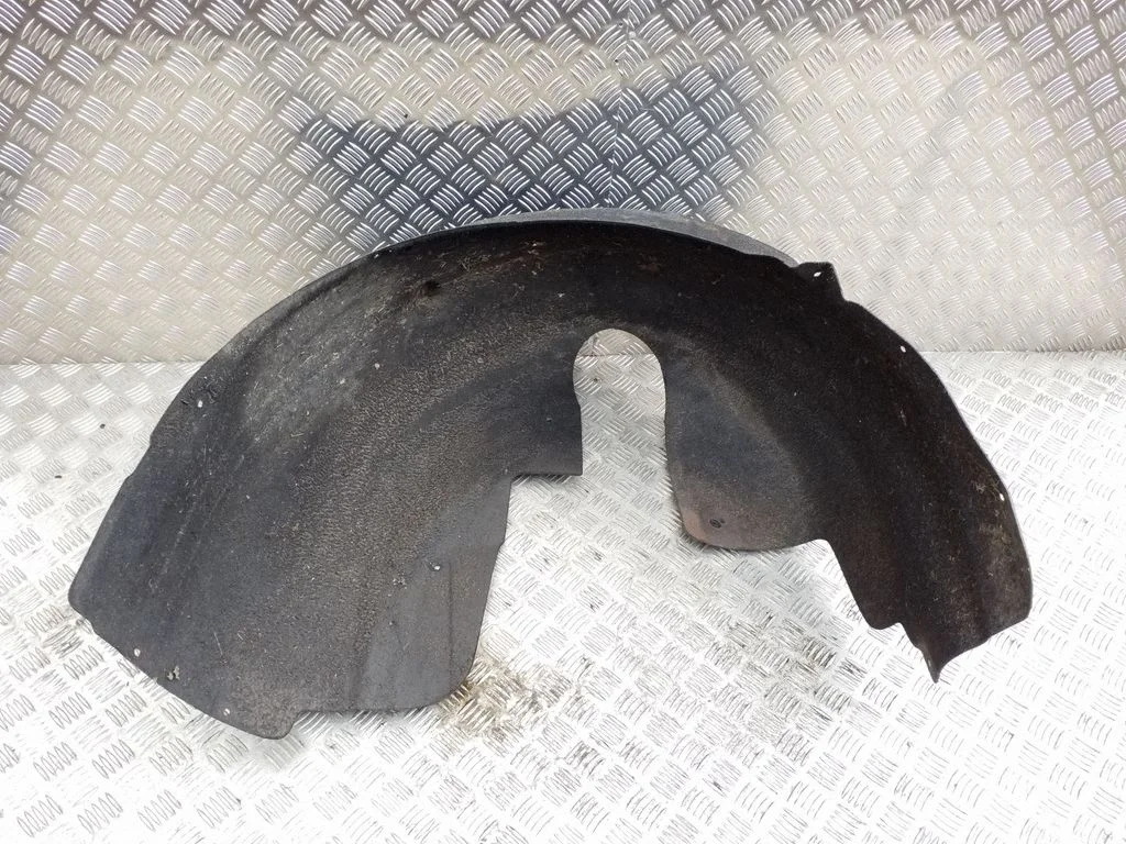 Rear arch fender liner splash guards – left