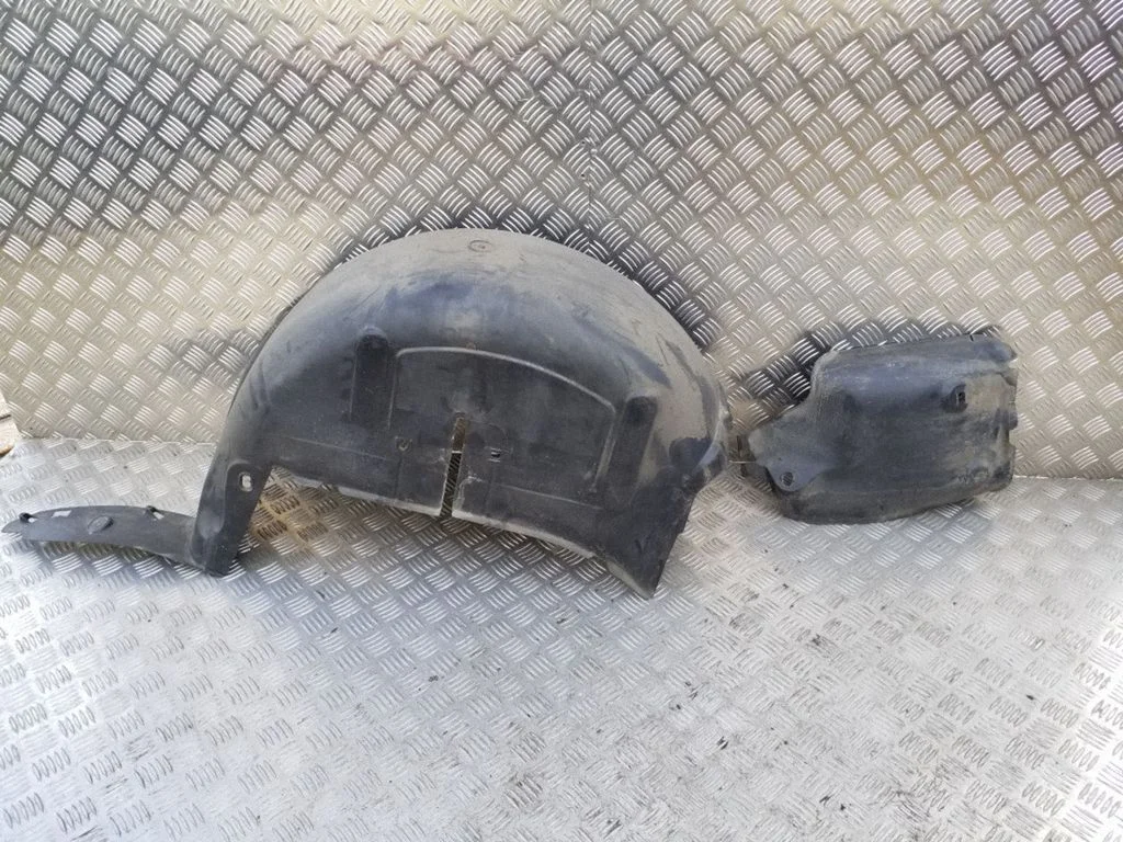 Rear arch fender liner splash guards – Renault Megane II (2006-2008)