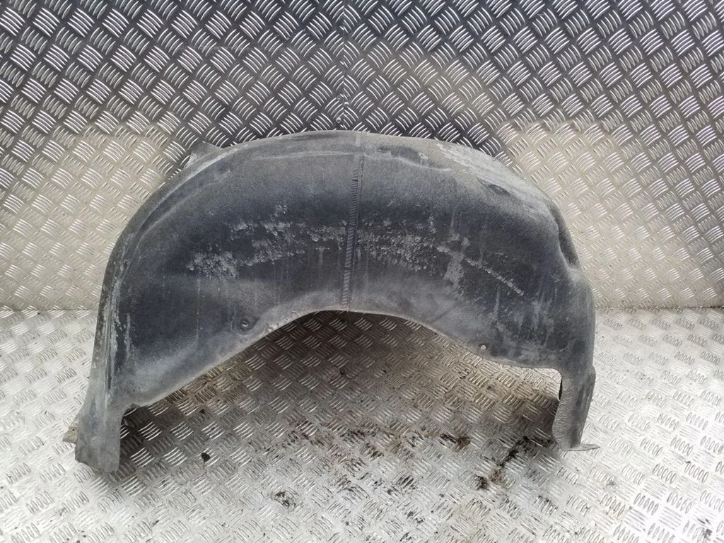 Rear arch fender liner splash guards – right