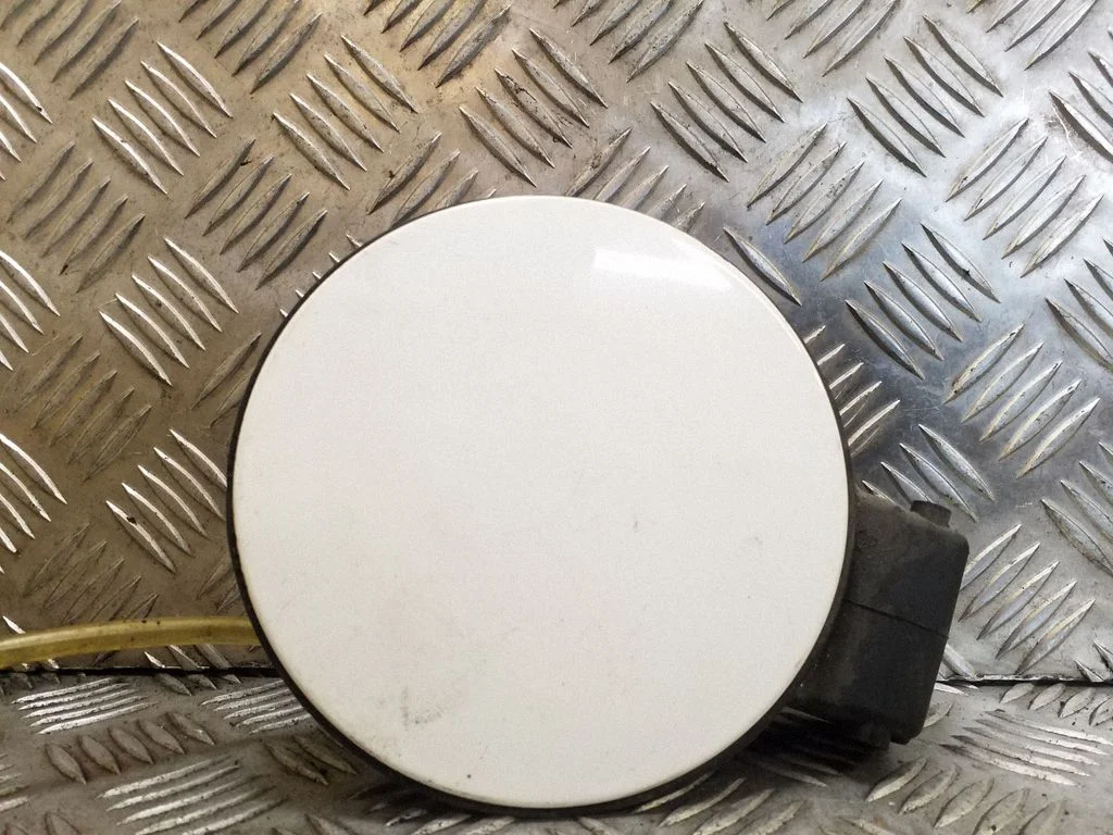 Kütusepaagi kork 1J6809857D
