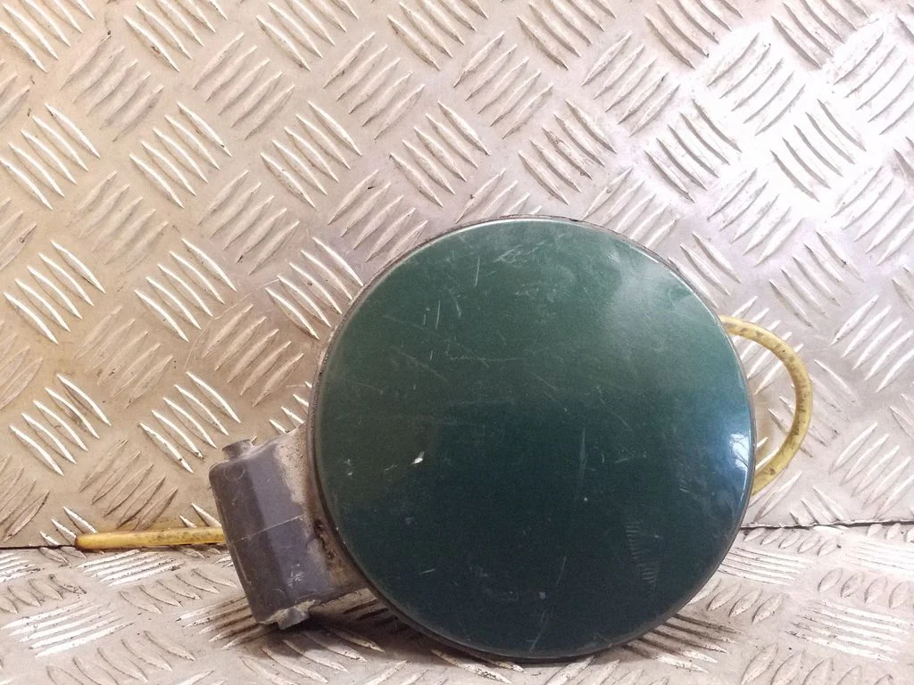 Kütusepaagi kork 1J6809857B