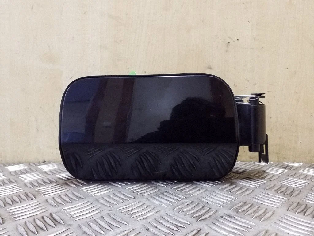 Kütusepaagi kork 51177238100