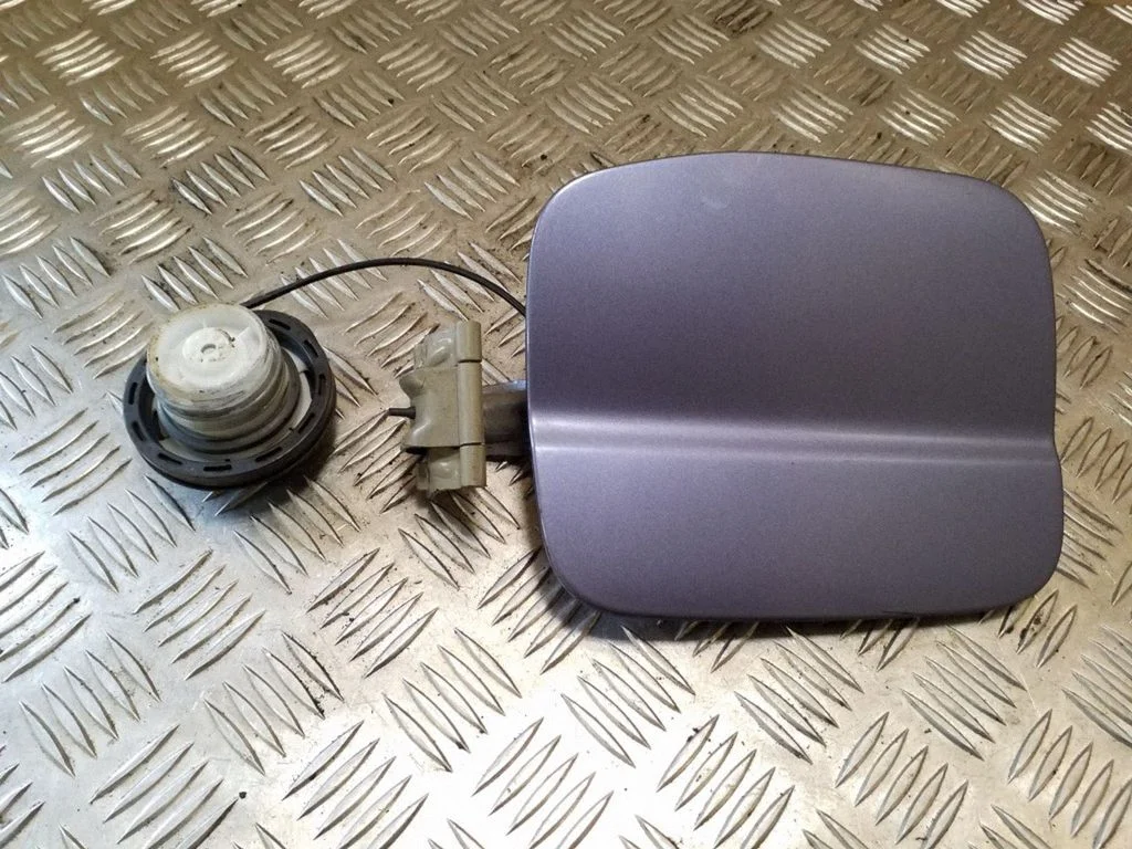 Fuel tank cap – Subaru Forester SG (2003-2005)