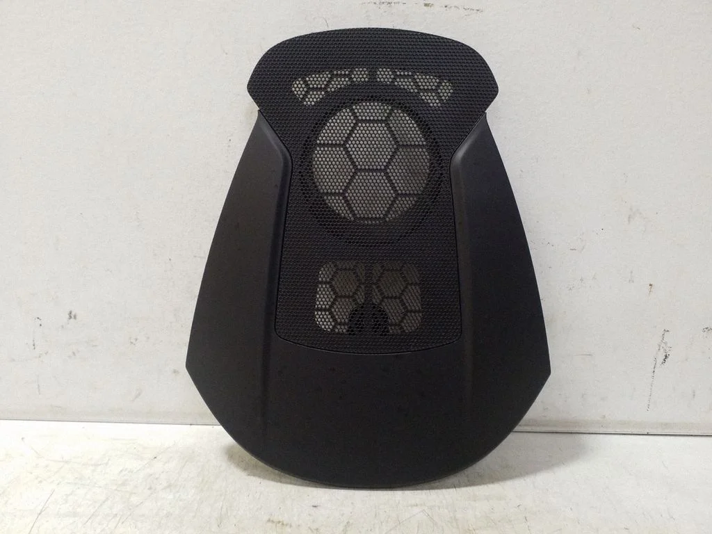 Dash center speaker trim cover AM51R045N42