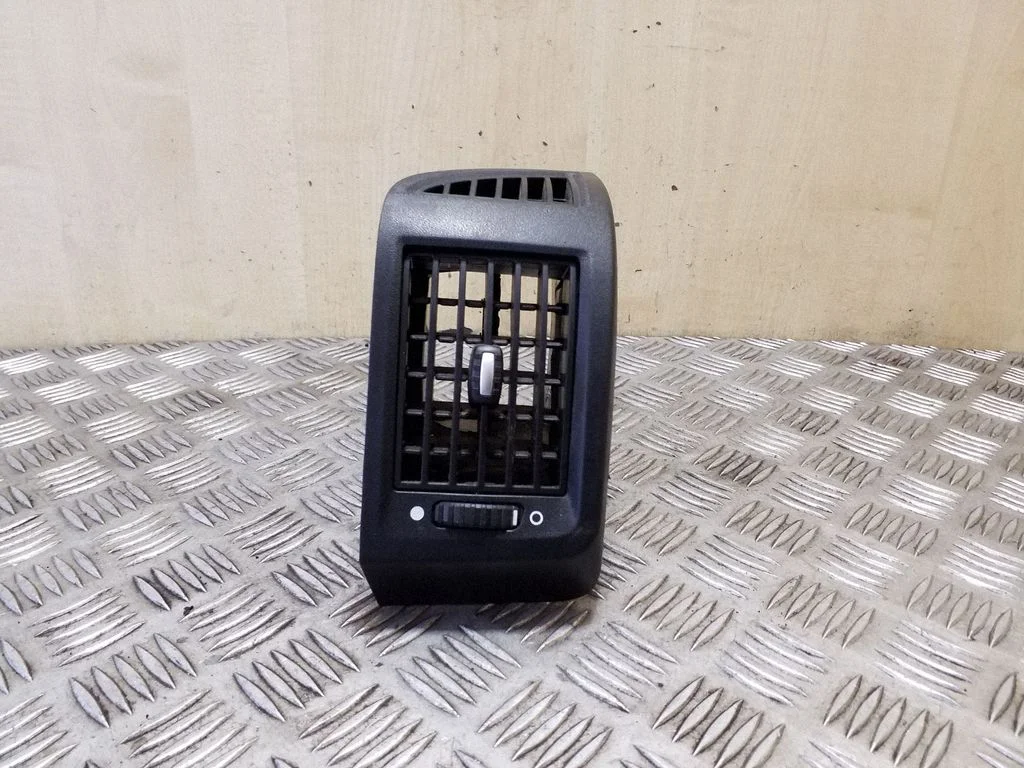 Dash center air vent grill 385800 – Fiat Ducato (2014-)