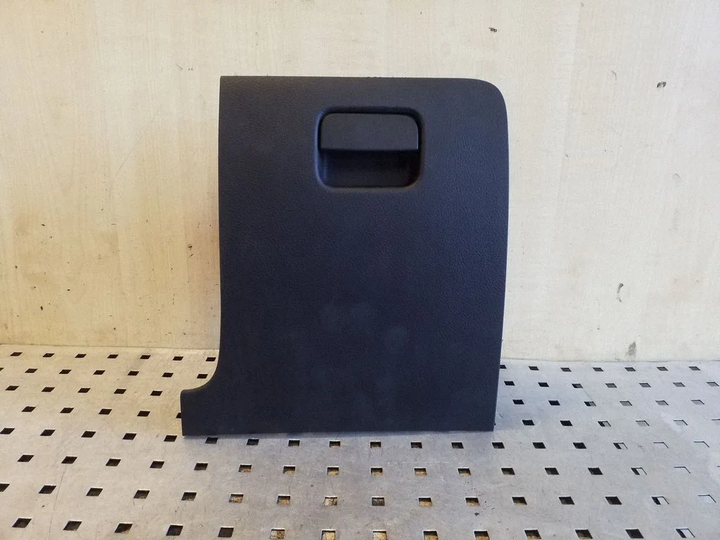 Glove box 3C2857922G